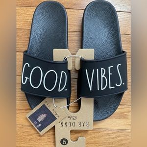Rae Dunn Womens Size 9 Black GOOD VIBES Slip On Casual Slide Sandals NWT